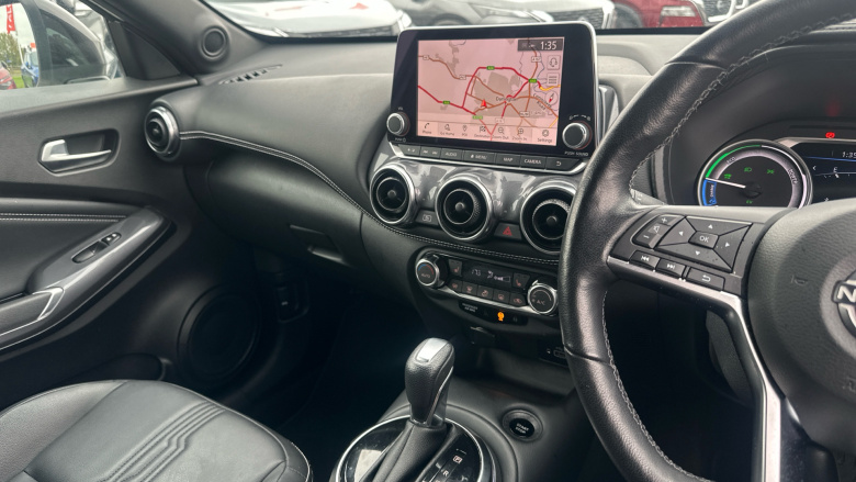 Nissan Juke 1.6 Hybrid Tekna 5dr Auto Hybrid Hatchback